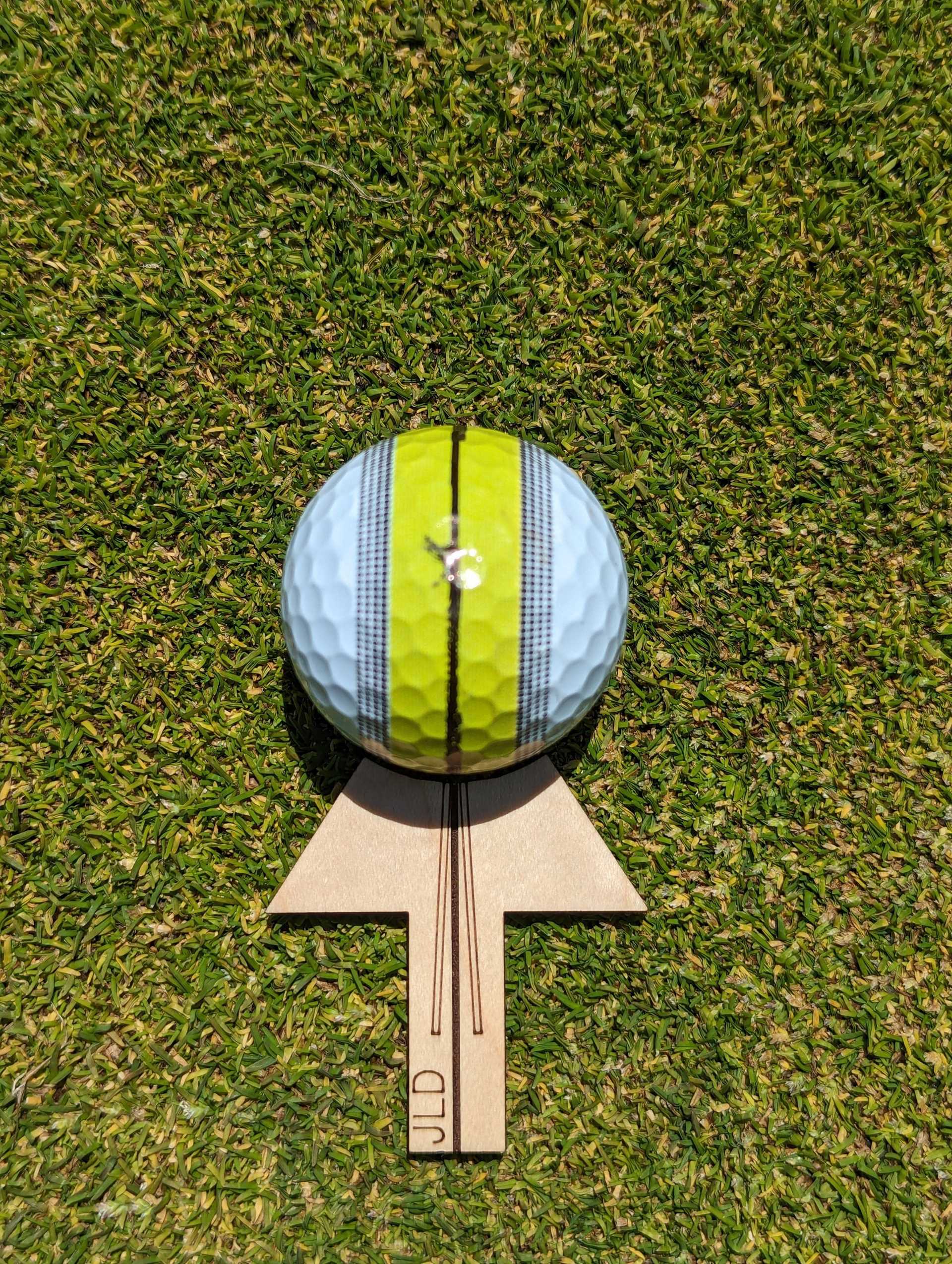 Best golf ball alignment marker