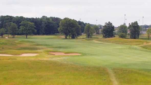 Best golf courses near grand rapids mi
