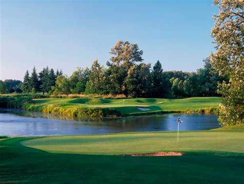 Best golf courses near portland oregon