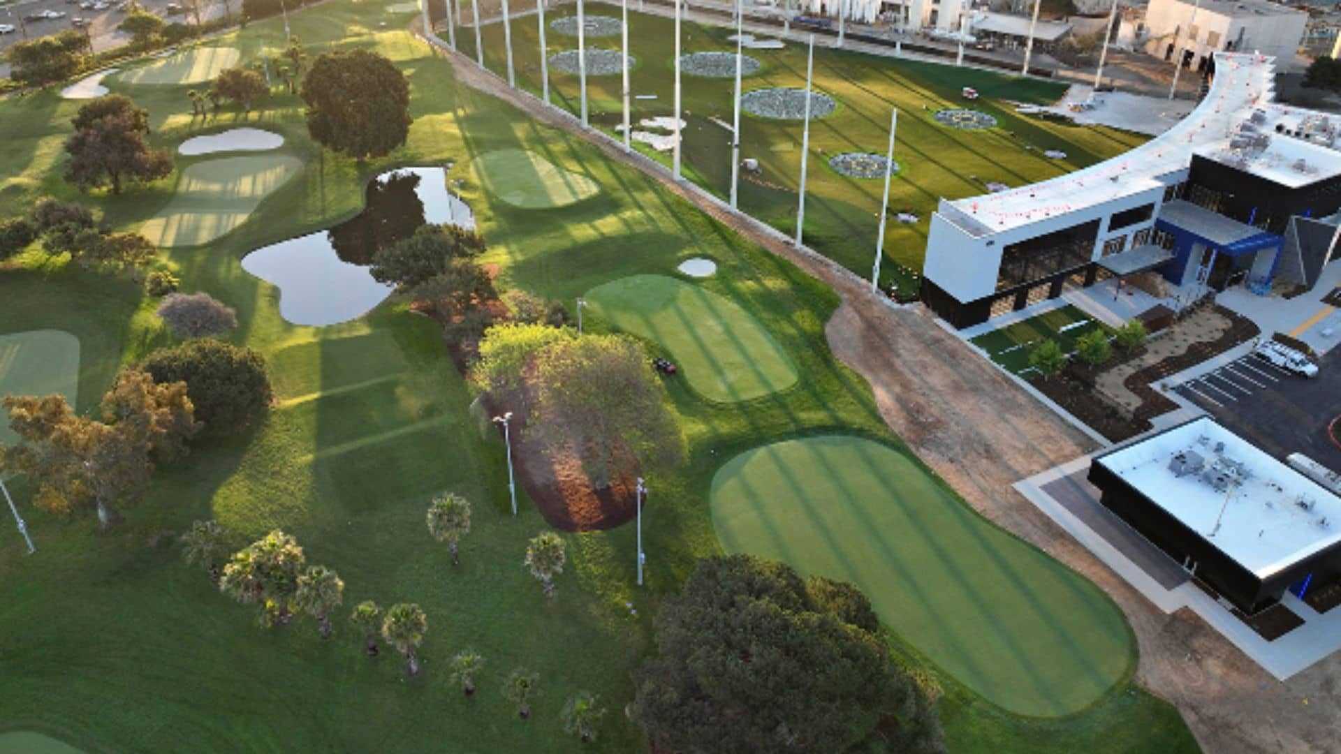 Best golf driving ranges near me