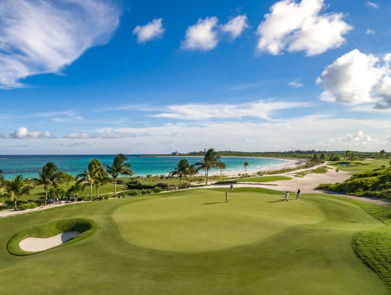 Best golf holes in the world