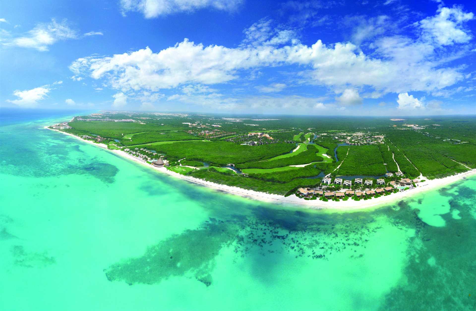 Best golf resorts in cancun
