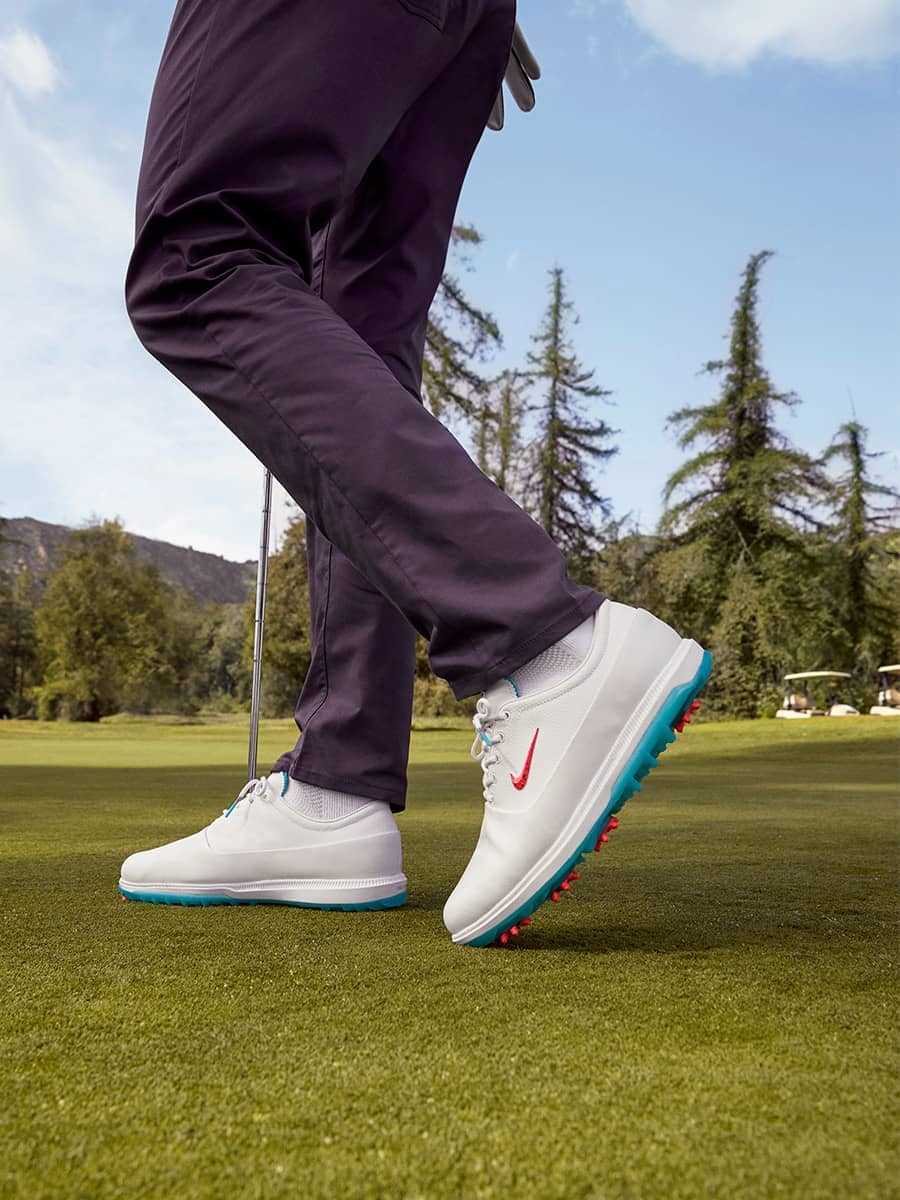 Best golf shoes for narrow feet