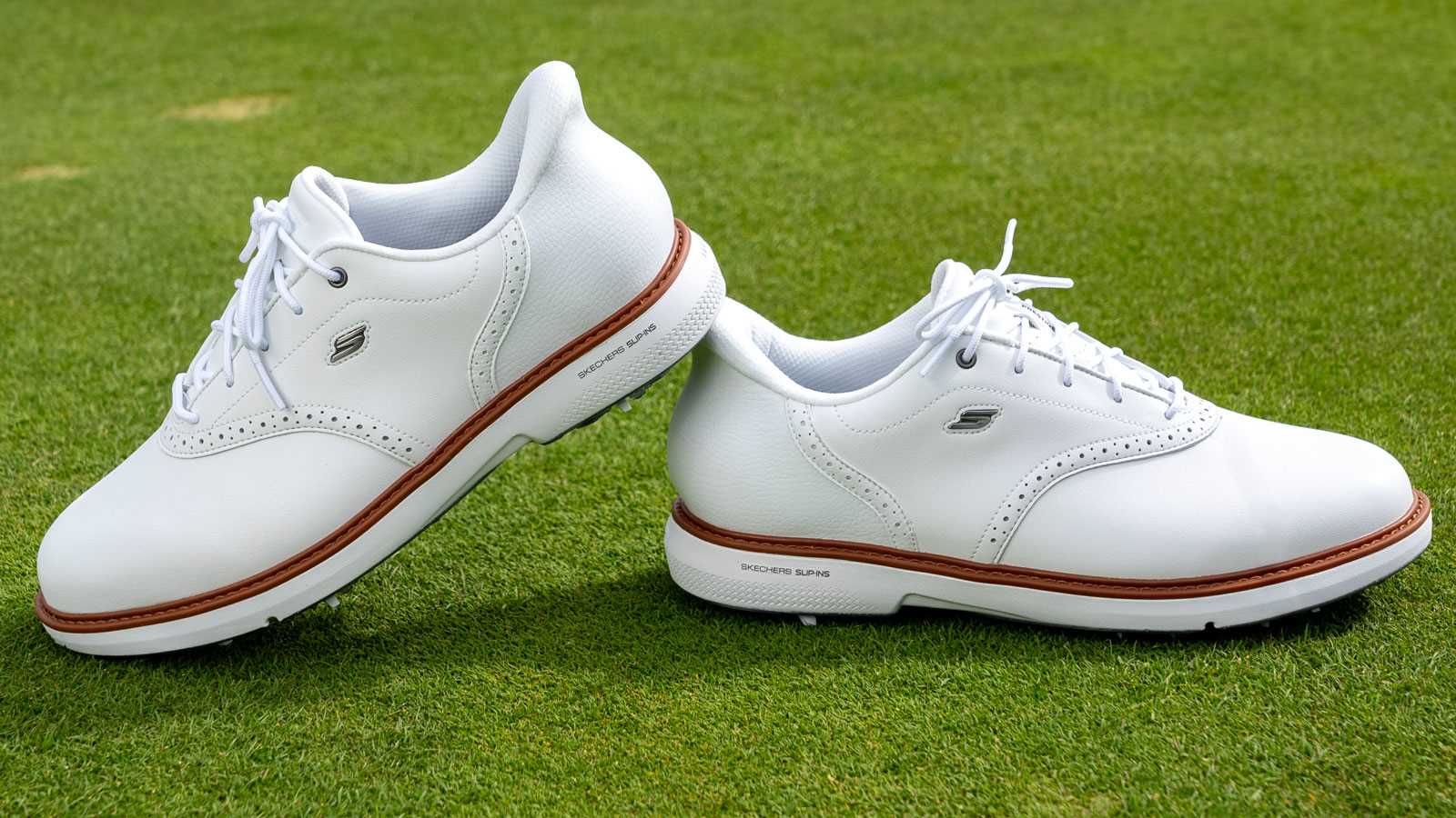 Best golf shoes to walk in