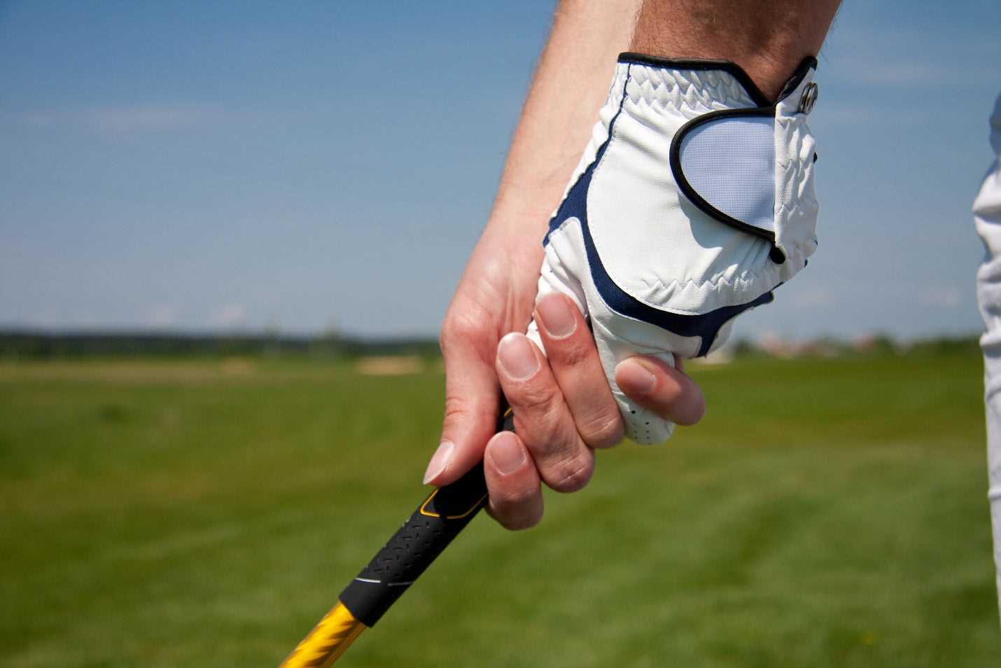 Best grip for small hands golf