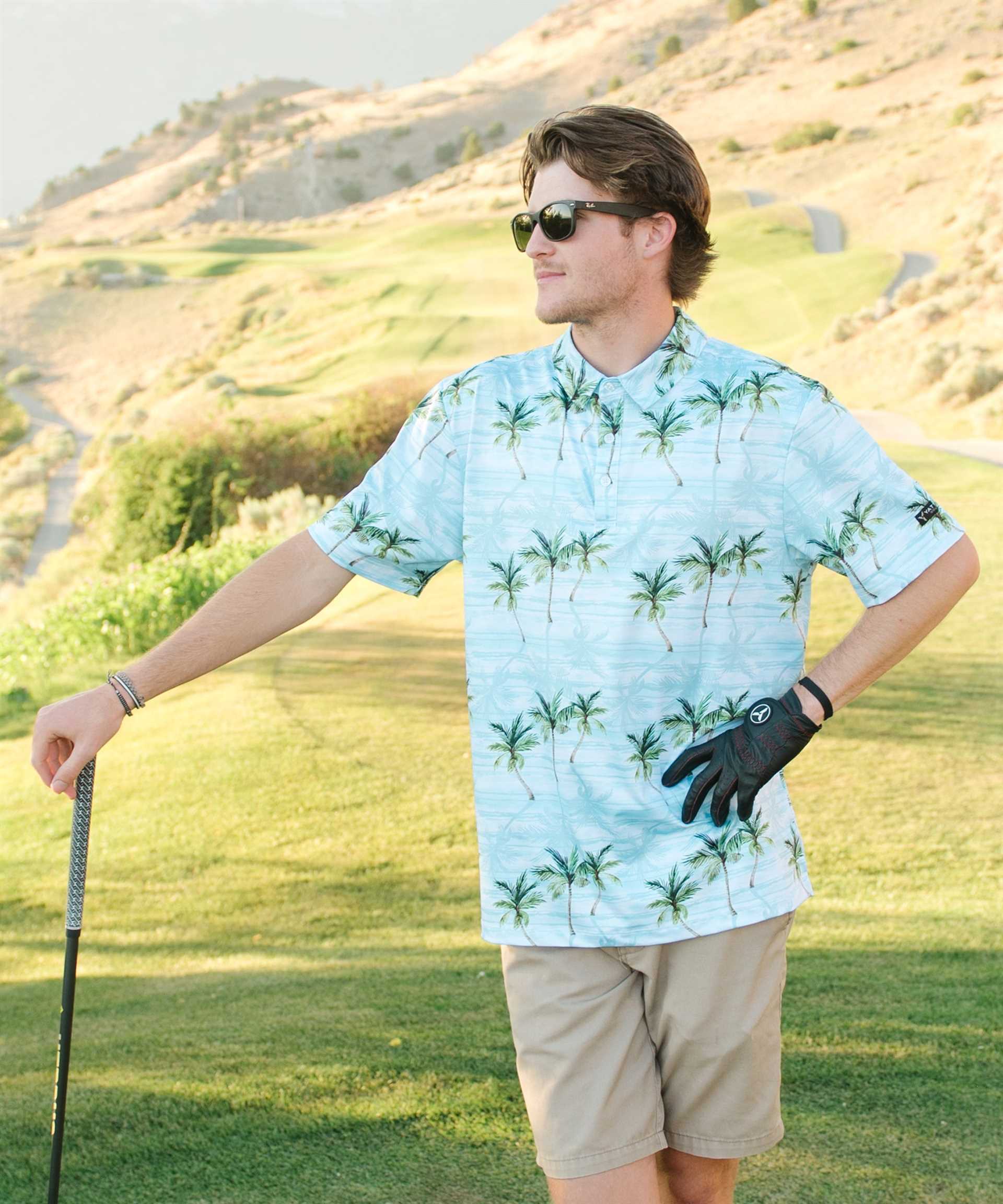 Best hawaiian golf shirts