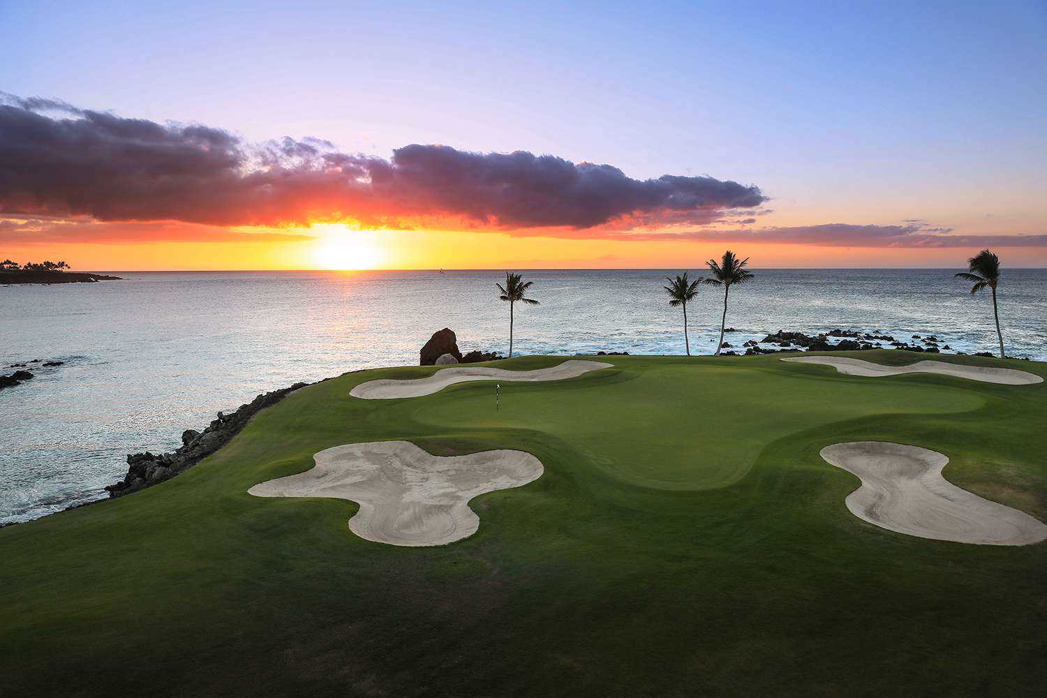 Best hawaiian island for golf
