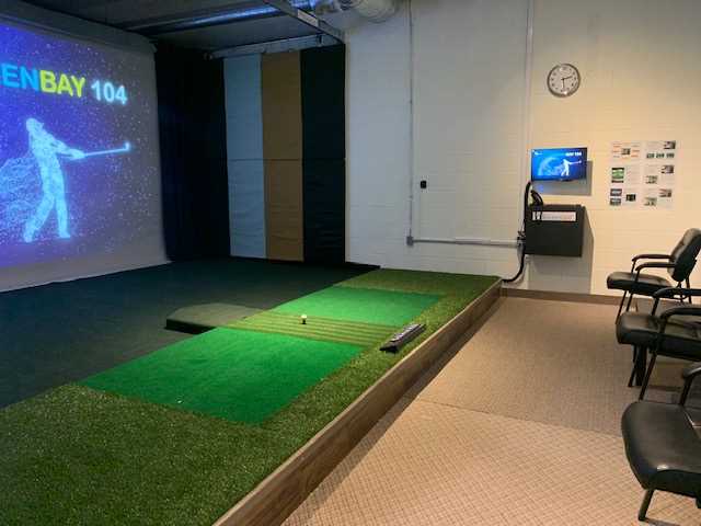 Best indoor golf simulator near me