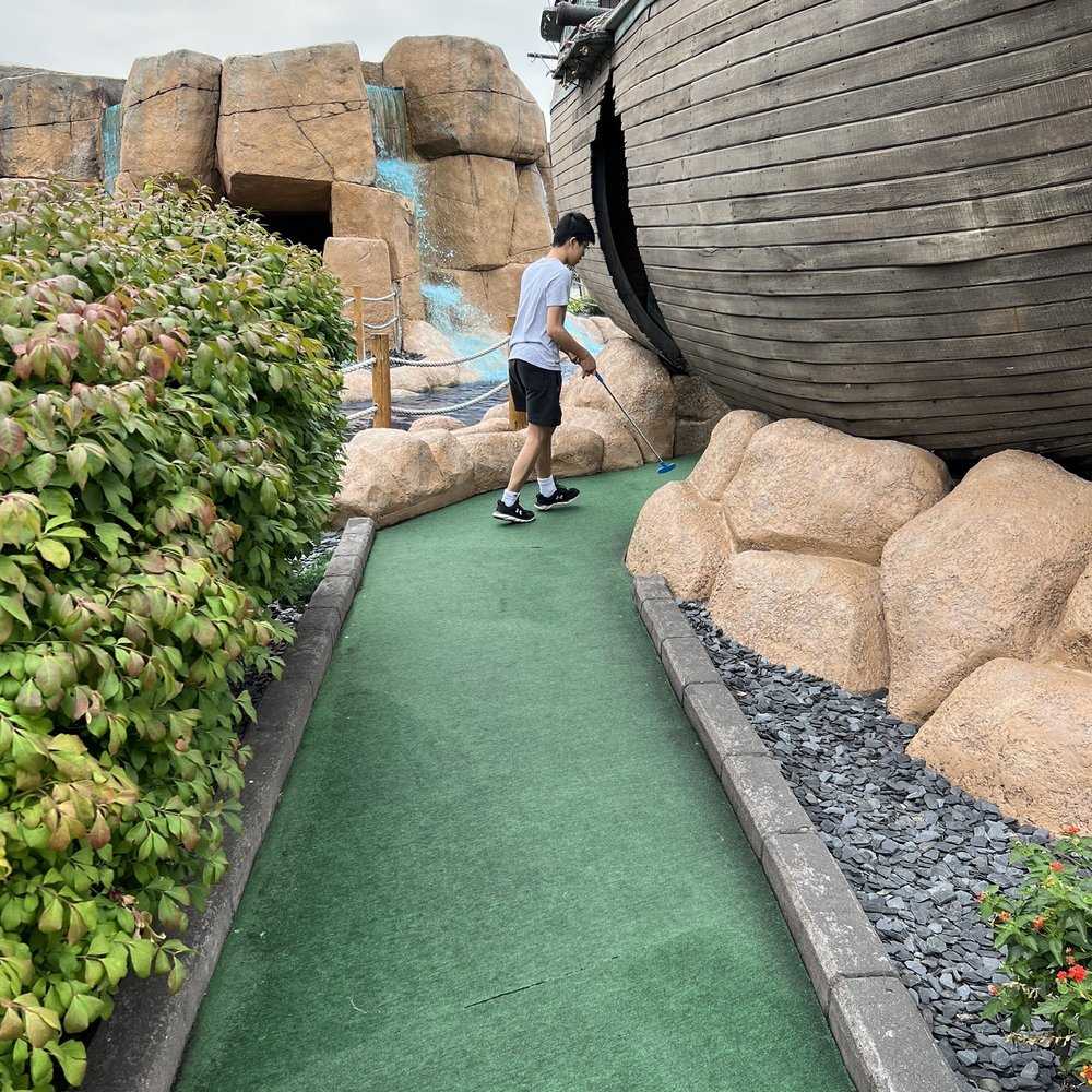 Best mini golf in michigan