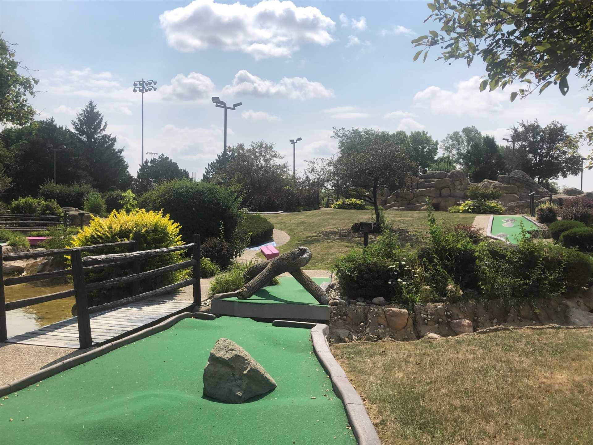 Best mini golf milwaukee