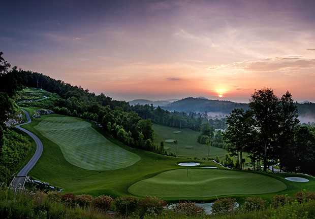 Best mountain golf courses in north carolina
