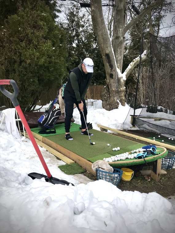 Best outdoor golf practice mat