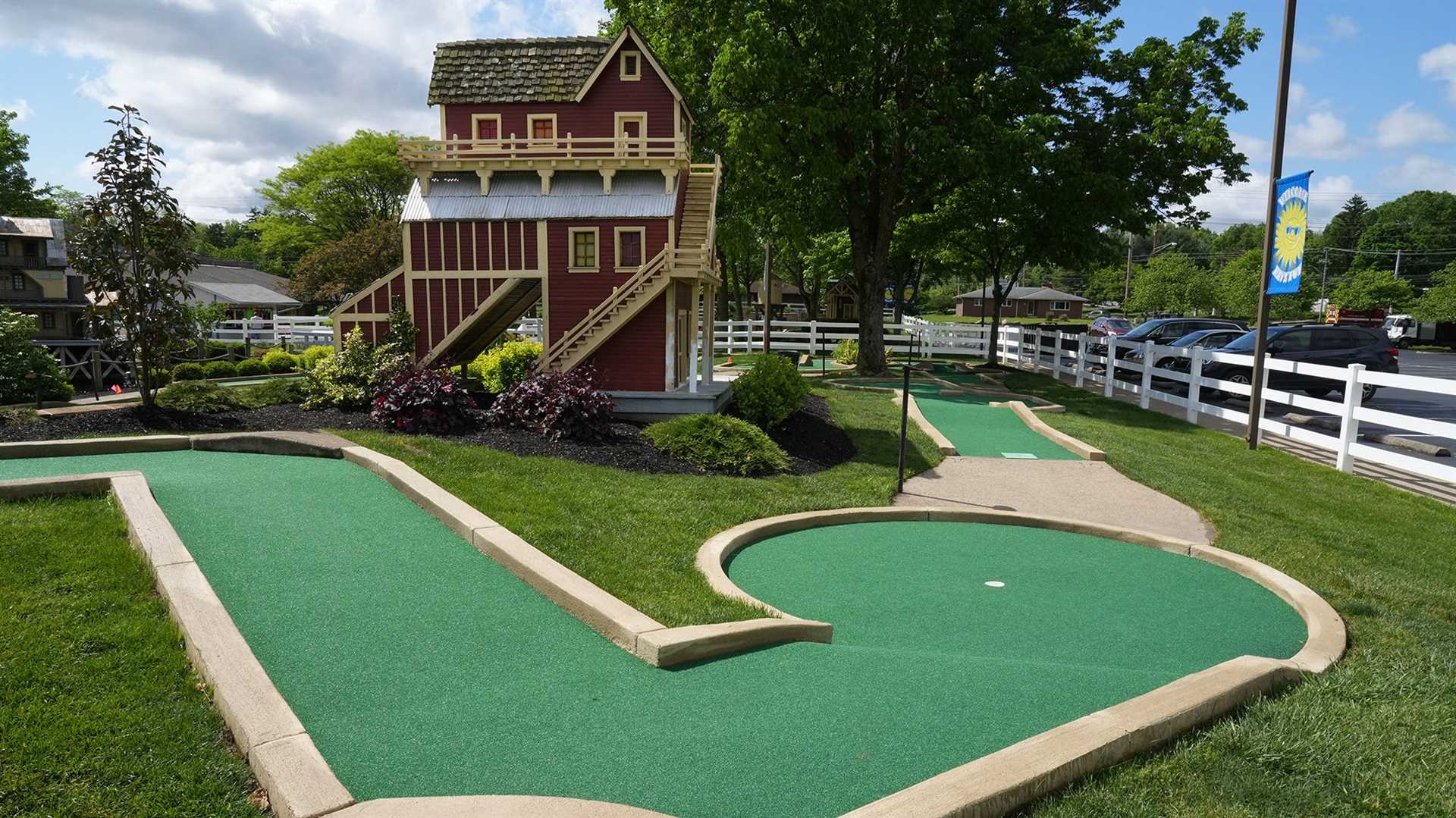 Best outdoor mini golf near me