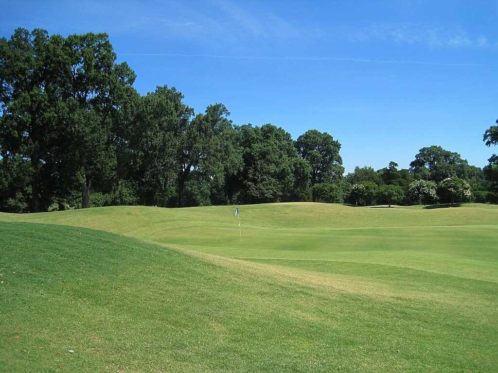 Best public golf courses in memphis tn