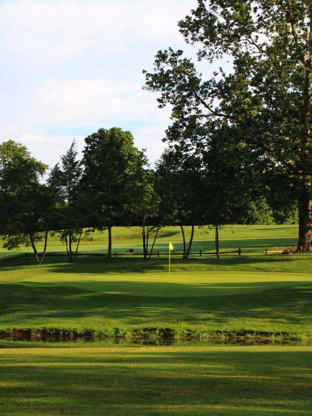 Best public golf courses in montgomery county pa