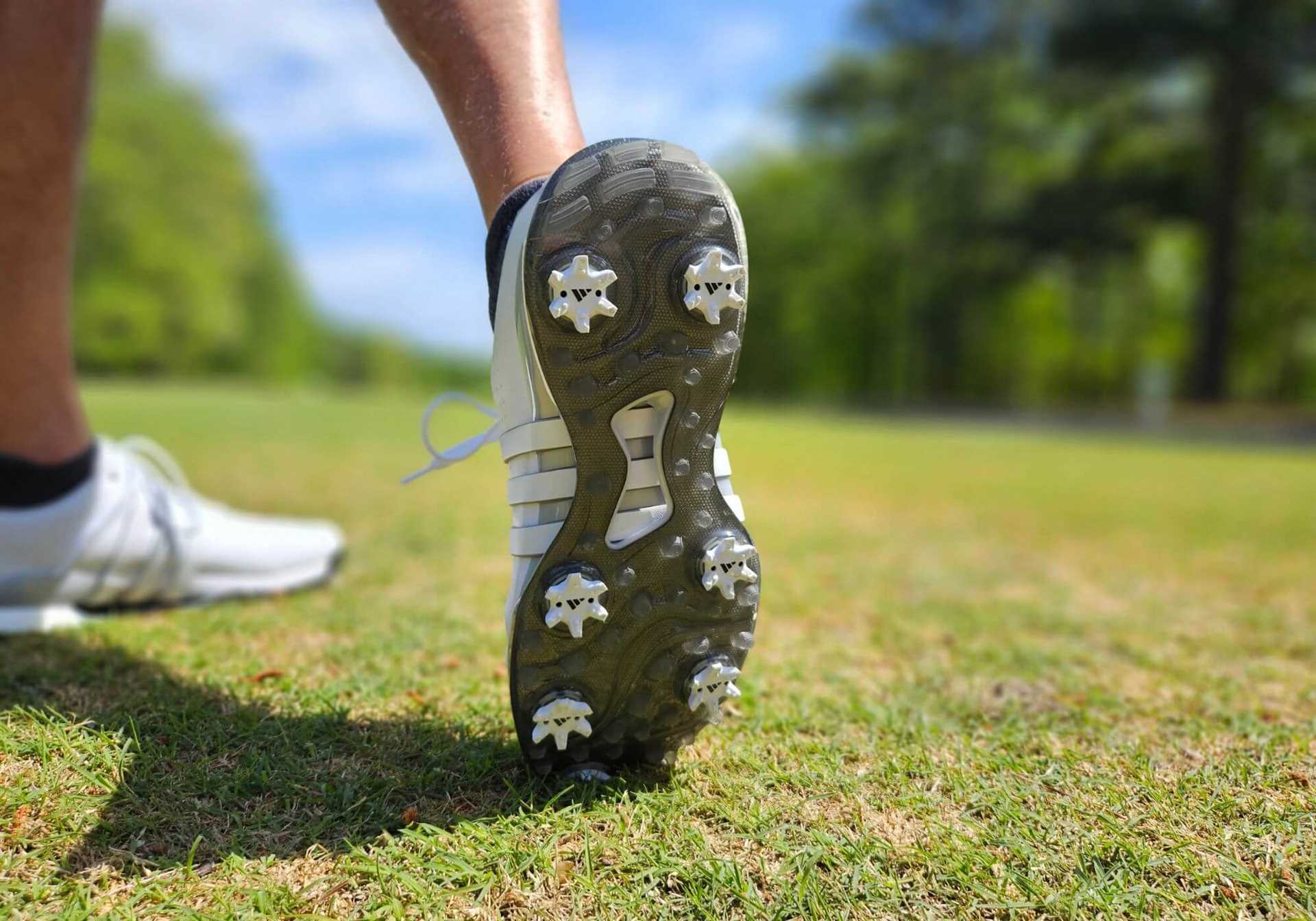 Best spiked golf shoes for walking