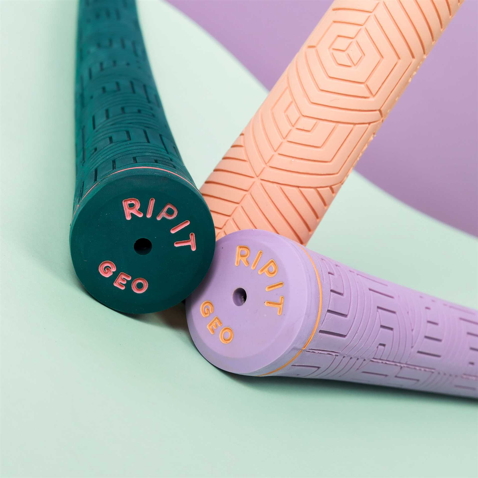 Best way to clean golf grips