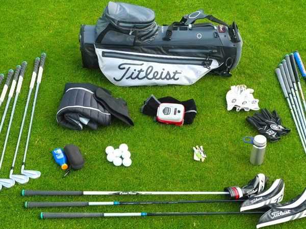 Best way to organize clubs in golf bag