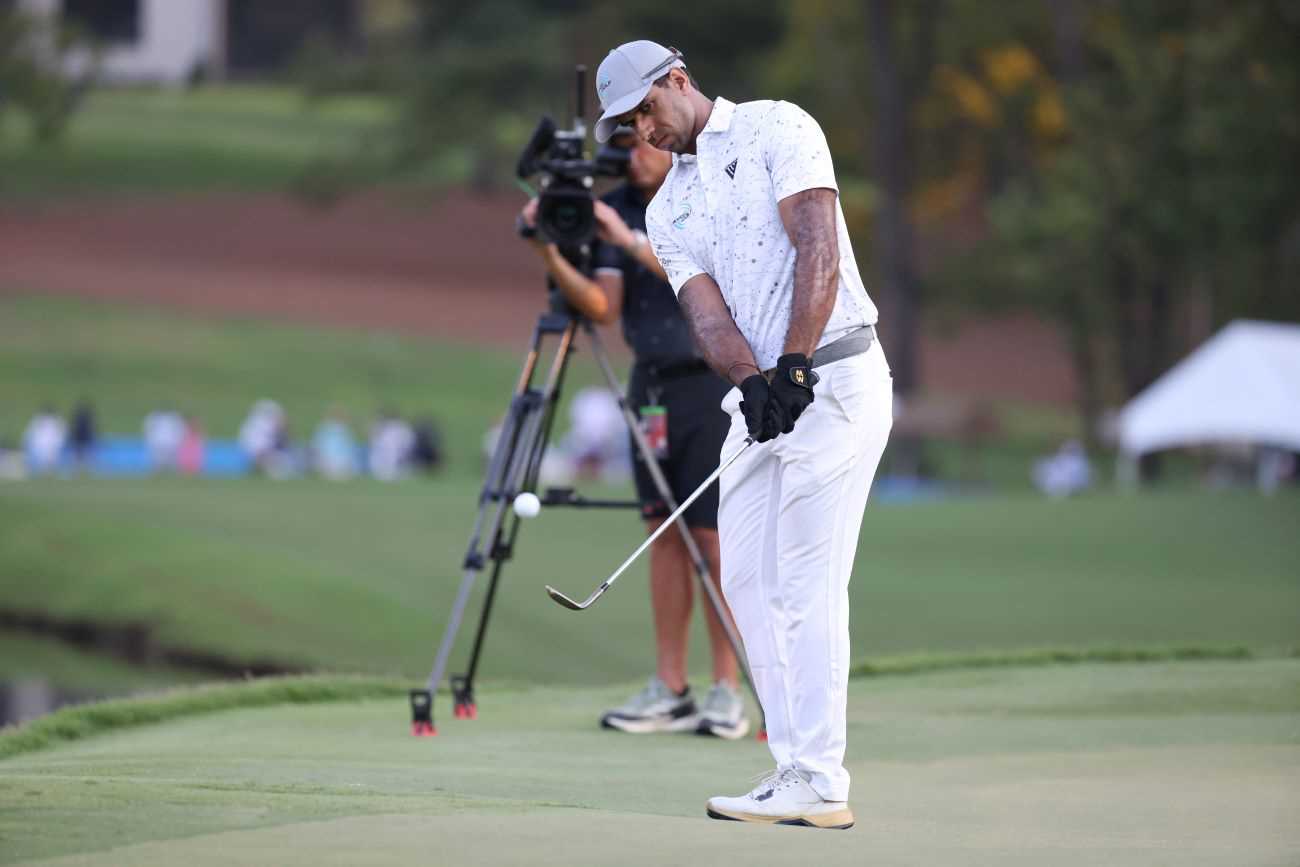 Impact on Grip and Control with Two Gloves