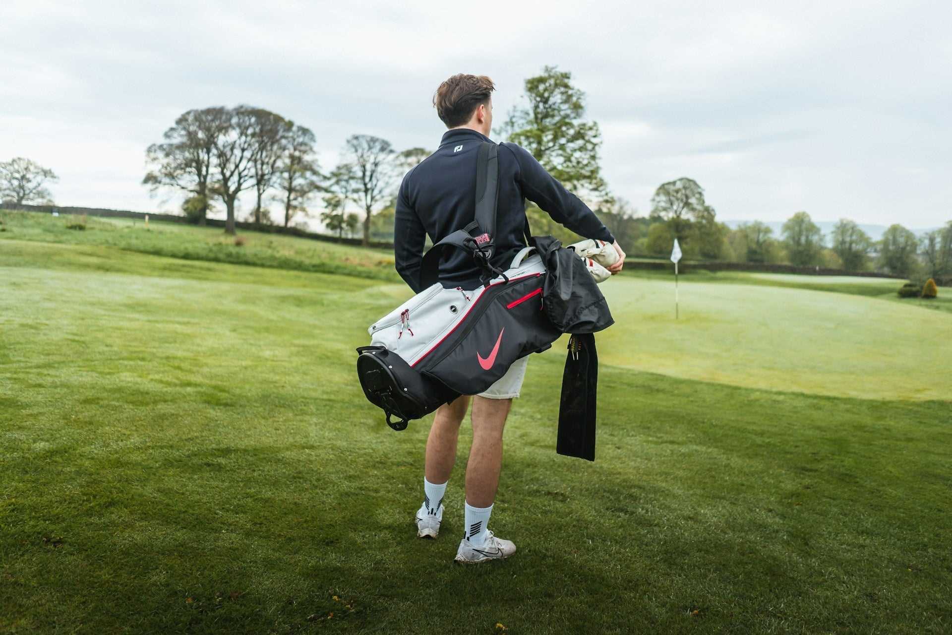 Selecting the Right Golf Bag for Comfort