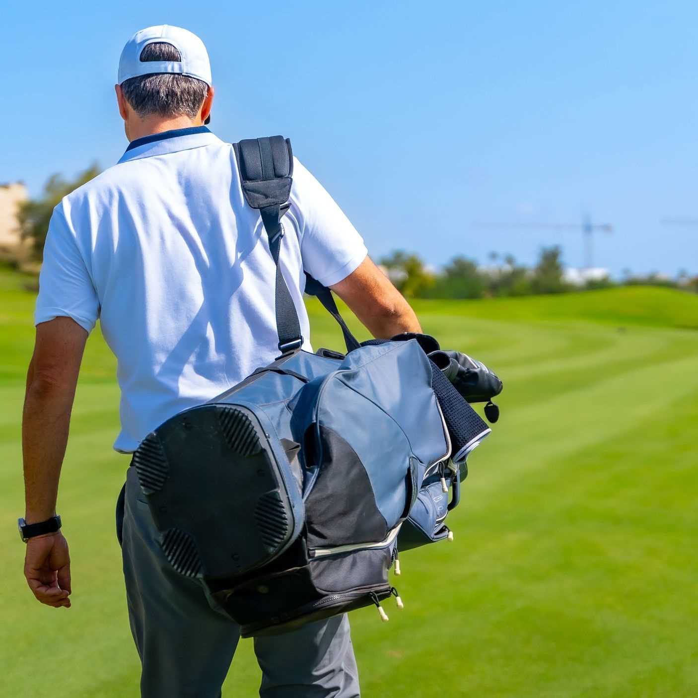 Weight Differences Between Stand and Cart Golf Bags