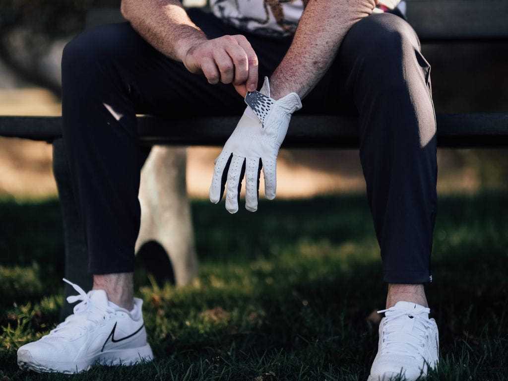 Adjusting the Fit of Your Golf Gloves